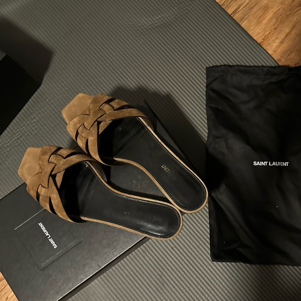 Land Sandals